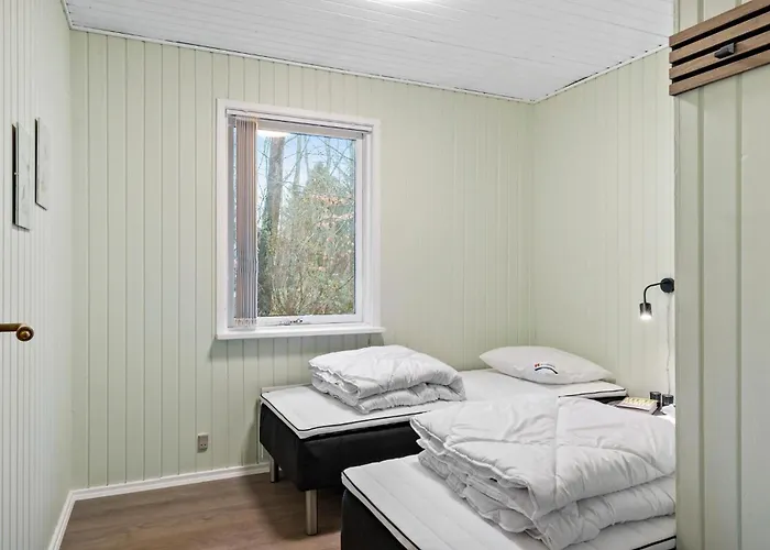 Holiday home 3 Bedroom Pet Friendly In Hojslev