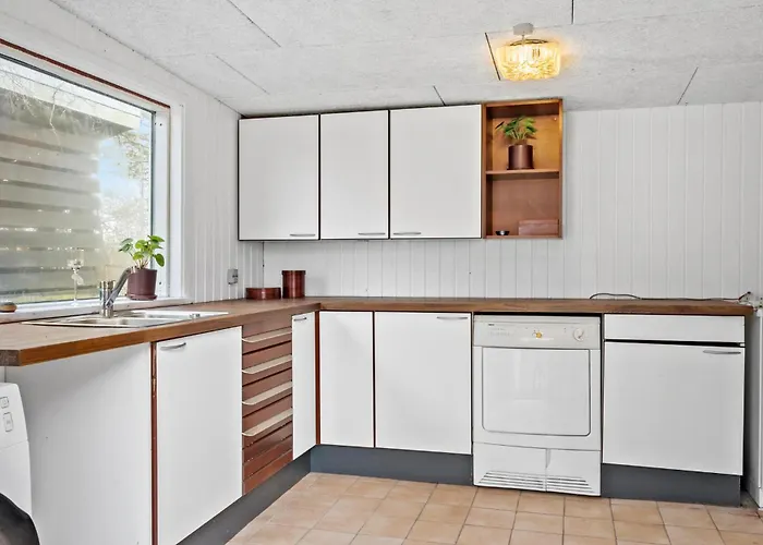 3 Bedroom Pet Friendly In * Hojslev